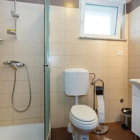 Premium Apartment Near Center And Beach With Parking Krk Town Exterior foto