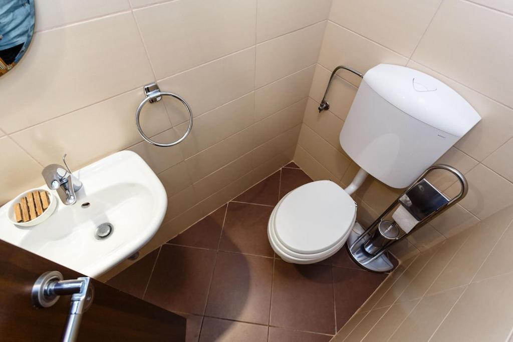 Premium Near Center And With Parking Apartment Krk Town